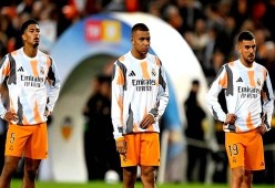 爱游戏(ayx)中国体育国际-尤文后卫神勇救险，助球队成功保级，地方组织那个.-爱游戏(ayx)中国体育国际